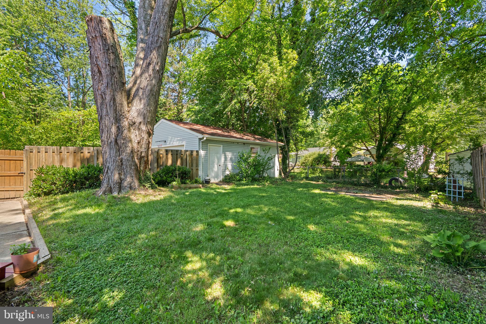 SILVER ROCK - Residential