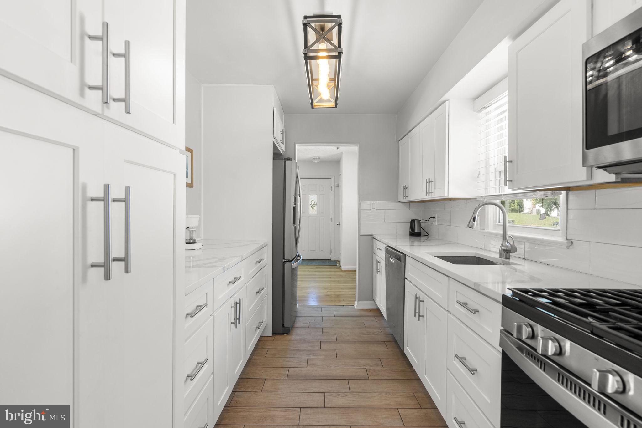 SILVER ROCK - Residential