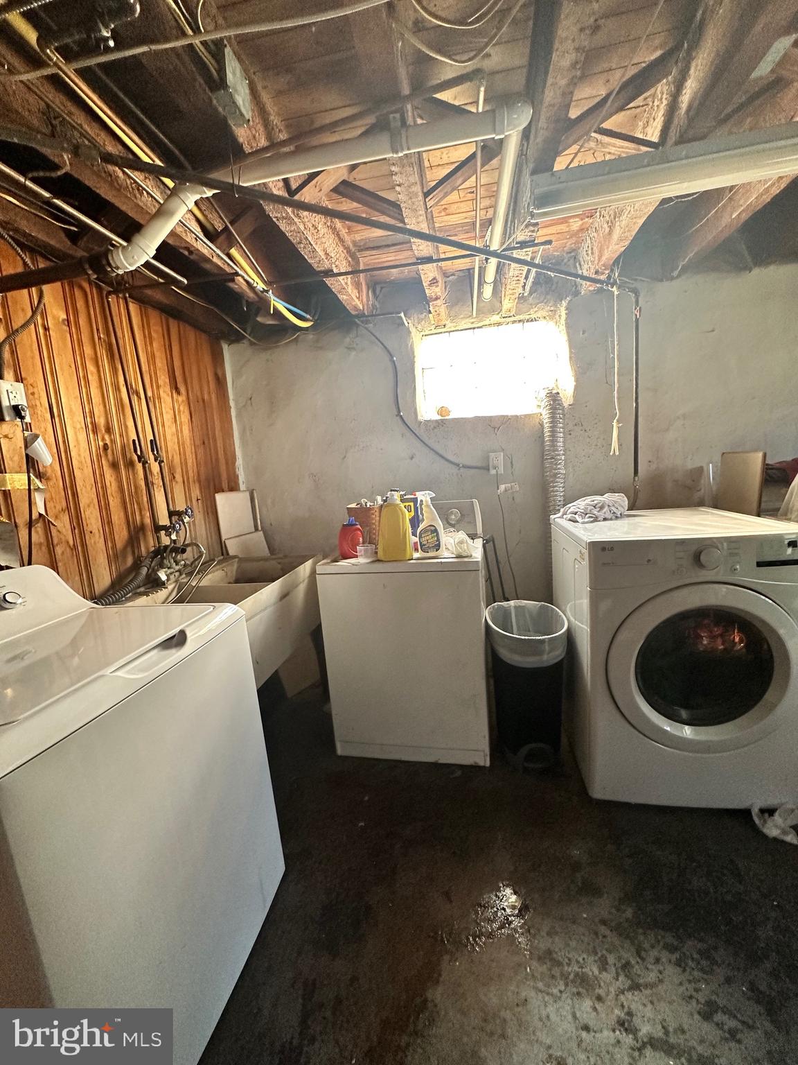 CASTOR GARDENS - Residential Income