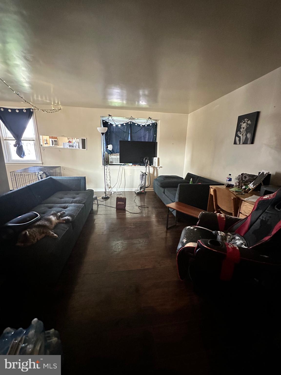CASTOR GARDENS - Residential Income