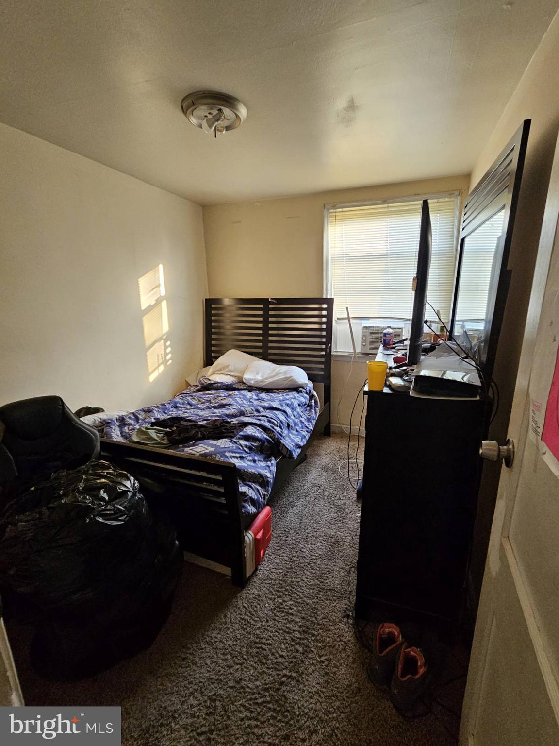 CASTOR GARDENS - Residential Income