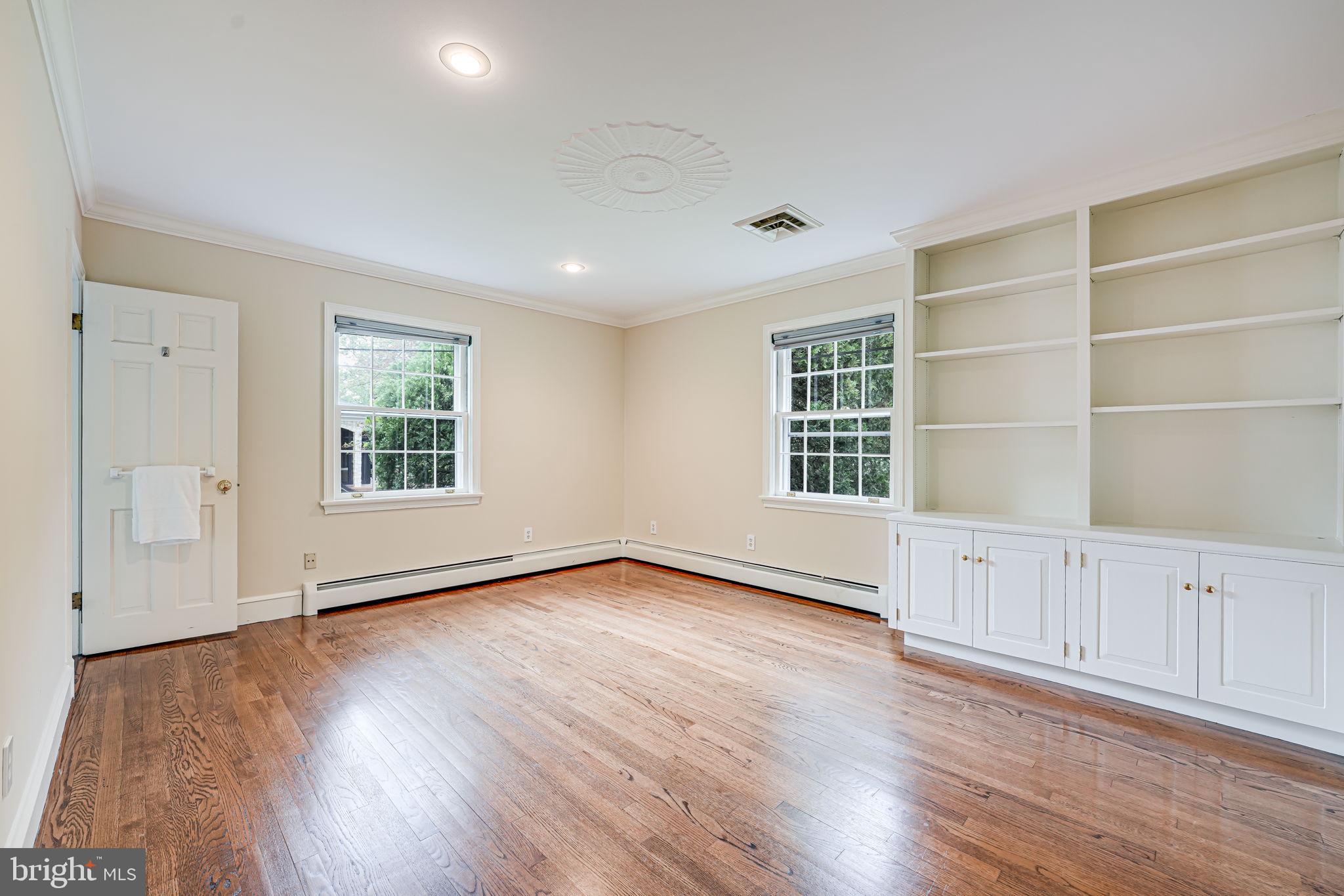 BALLANTRAE - Residential