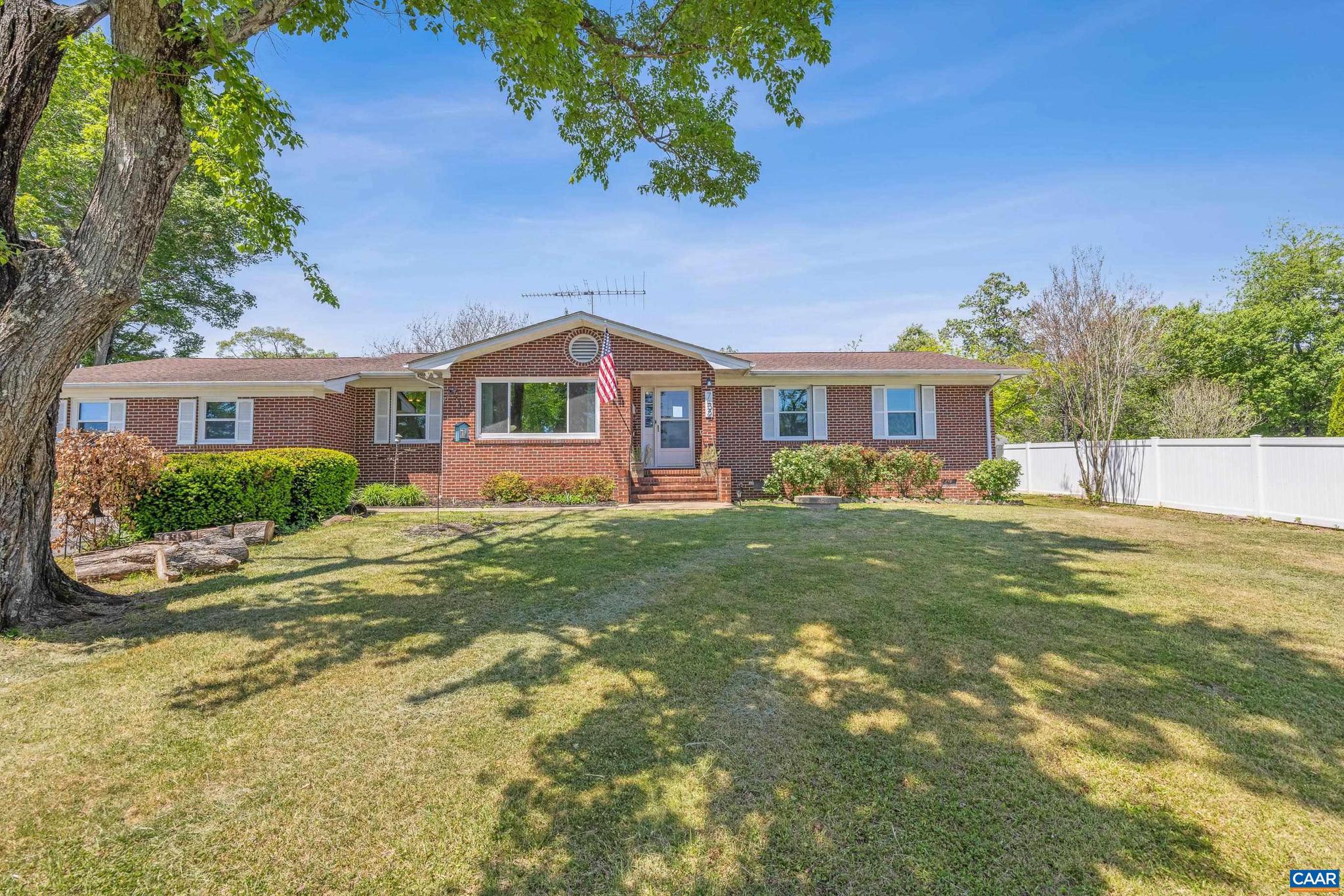 GREENE MOUNTAIN LAKE - Residential