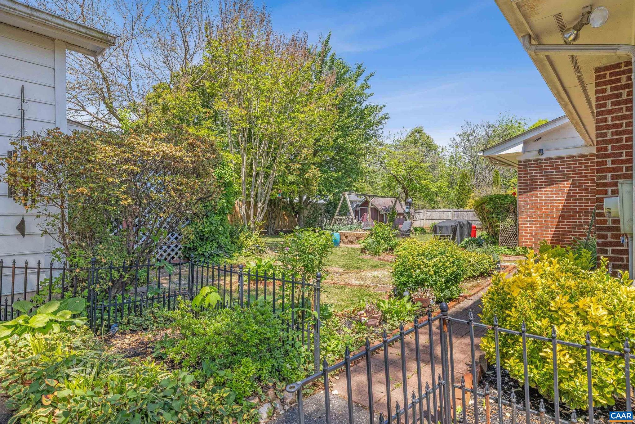 GREENE MOUNTAIN LAKE - Residential