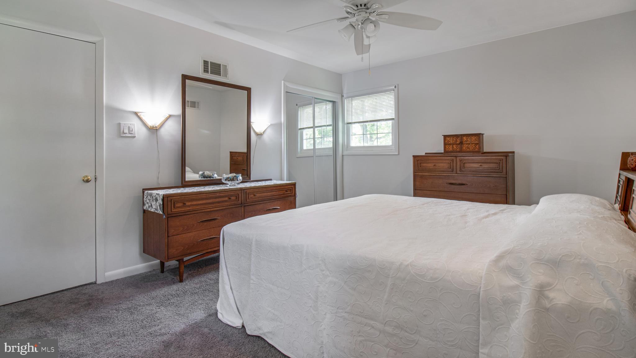 HILLANDALE HEIGHTS - Residential