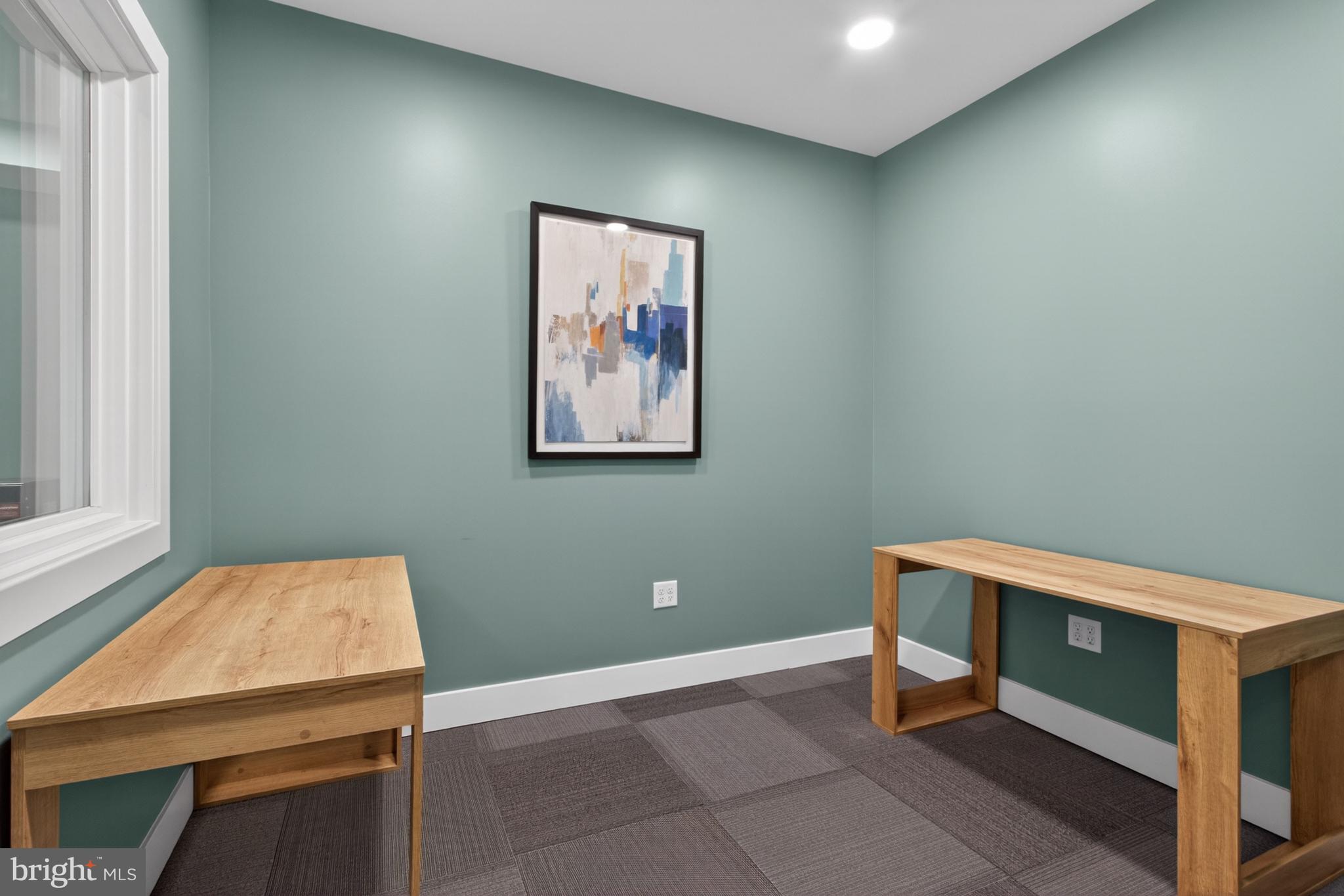 FLATS AT COASTAL STATION - Residential