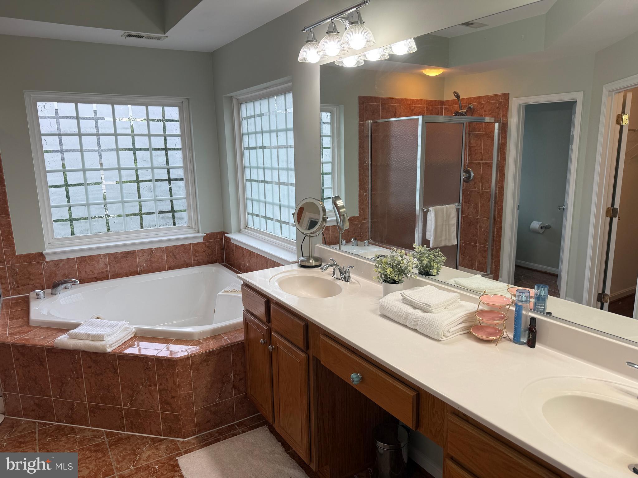BRAMBLETON LANDBAY 2 - Residential