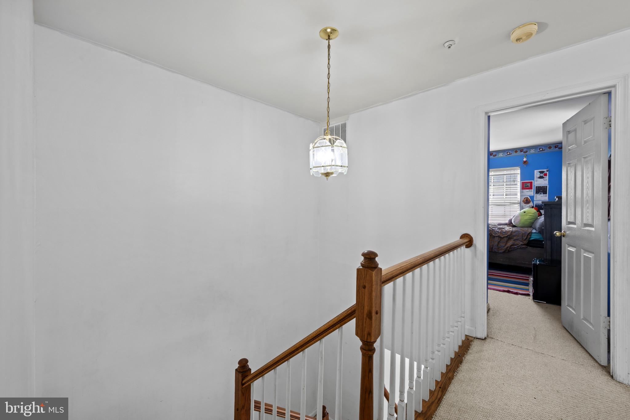 LYONS GATE - Residential