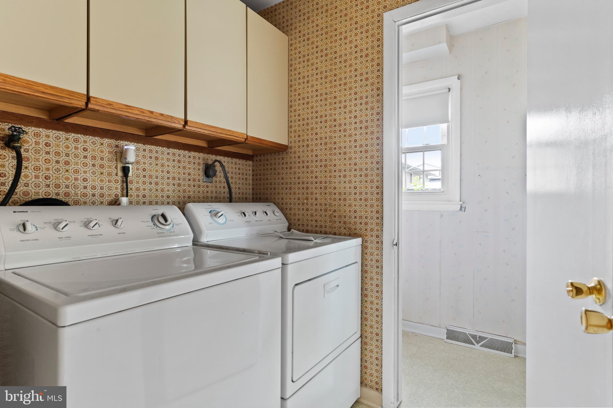 OAKWOOD PARK - Residential