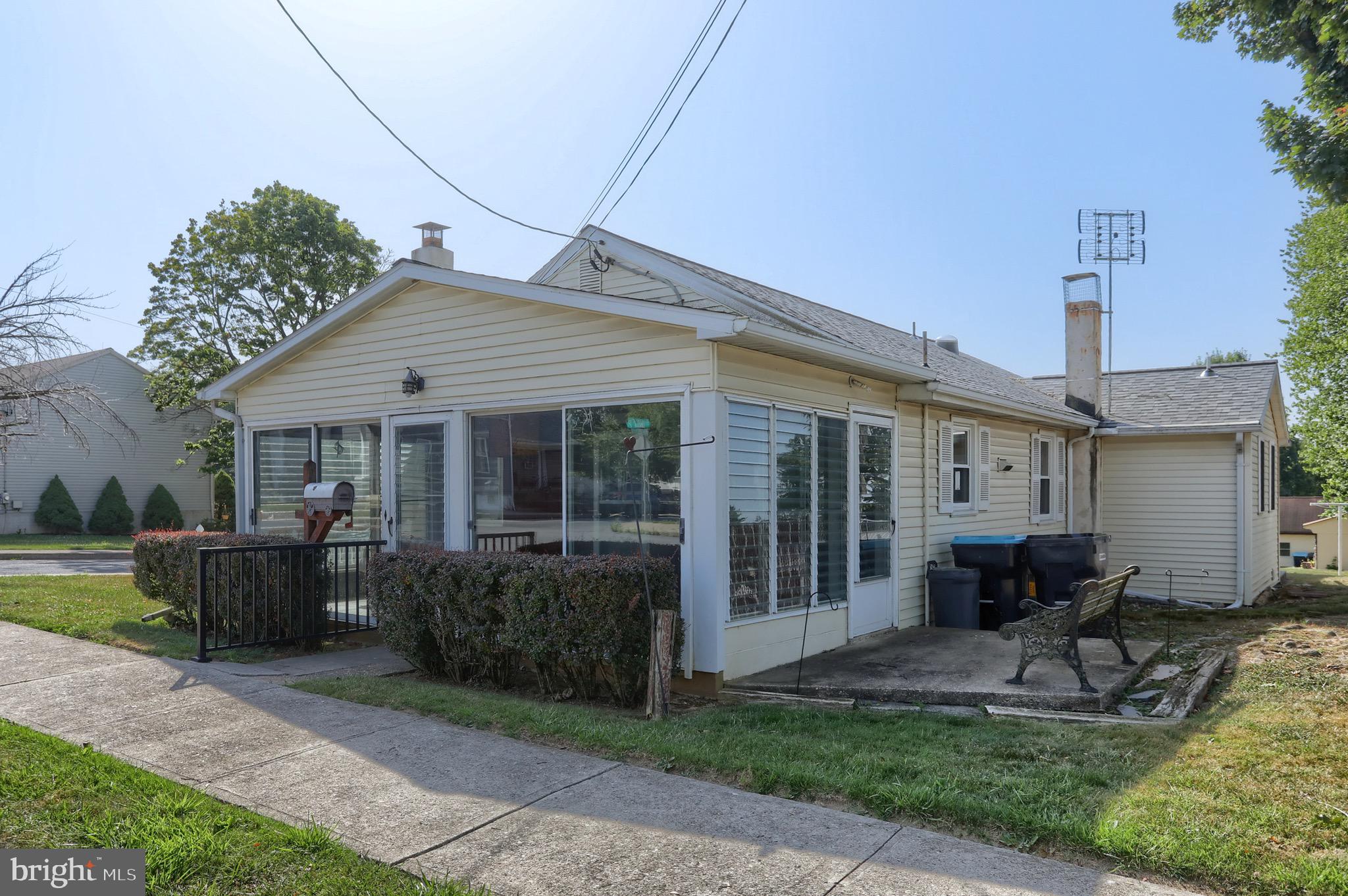 PALMYRA BOROUGH - Residential