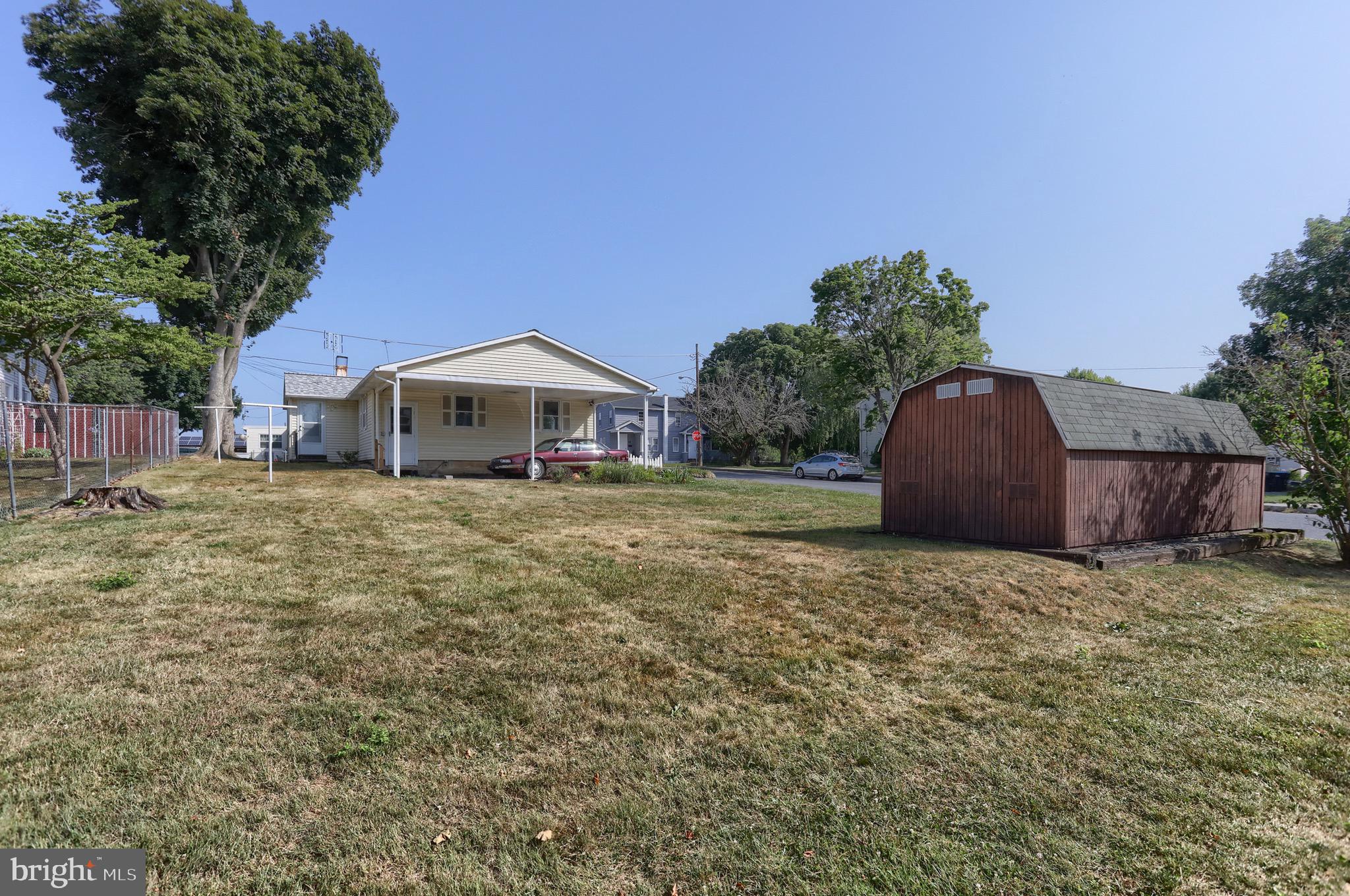 PALMYRA BOROUGH - Residential