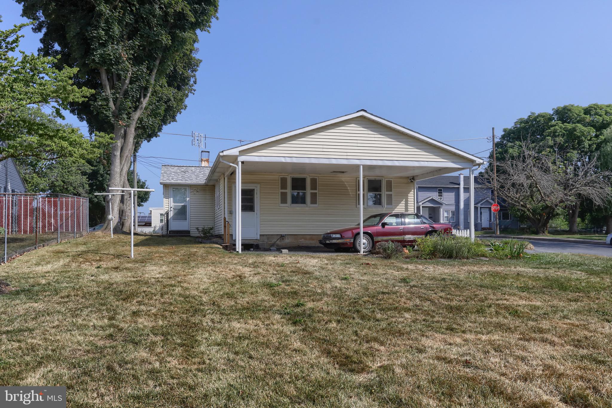 PALMYRA BOROUGH - Residential