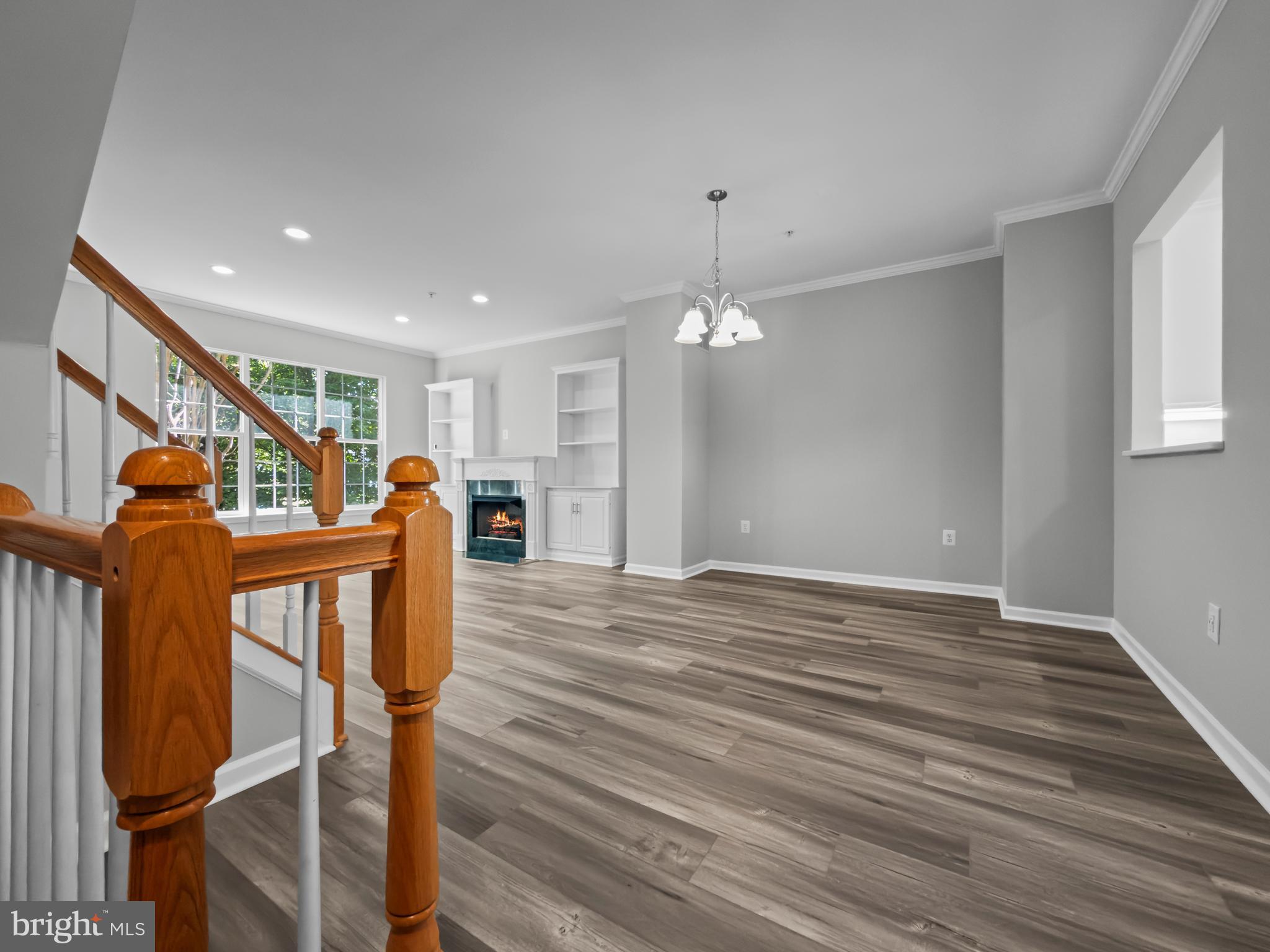WASHINGTONIAN CENTER - Residential