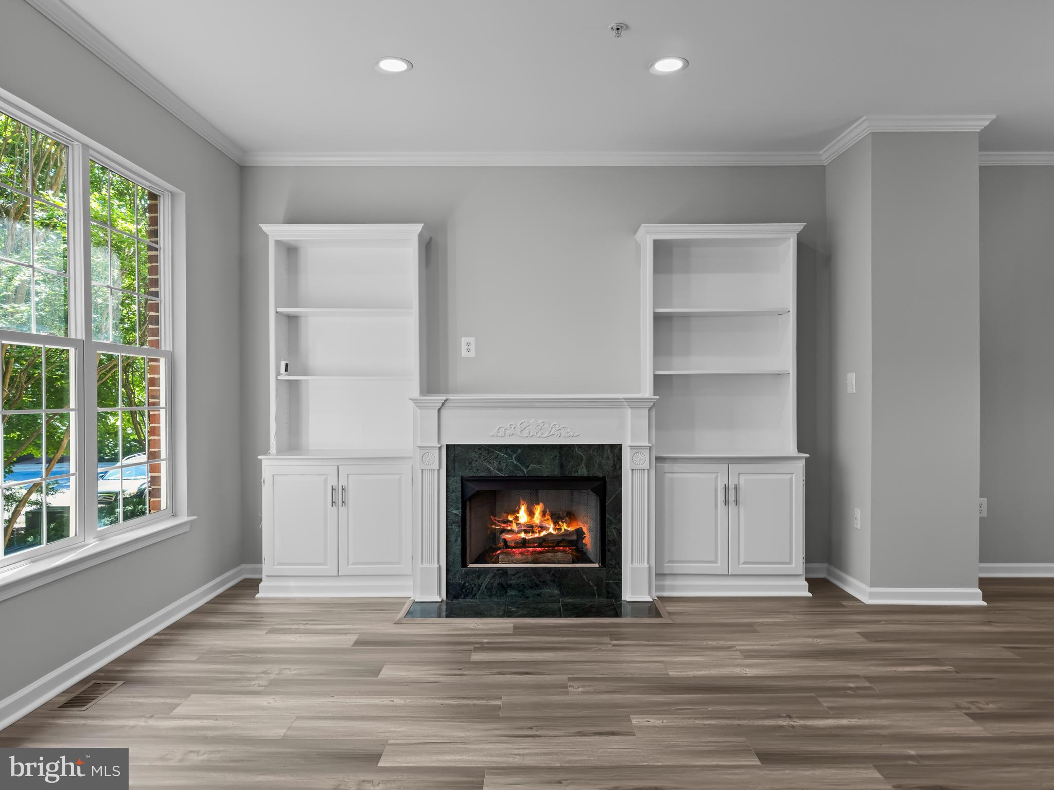 WASHINGTONIAN CENTER - Residential