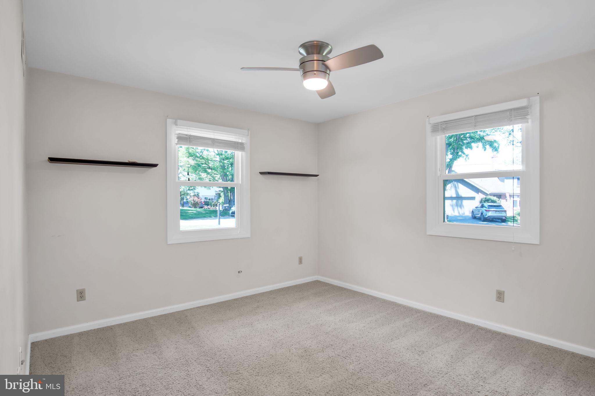 GLENN ACRES - Residential