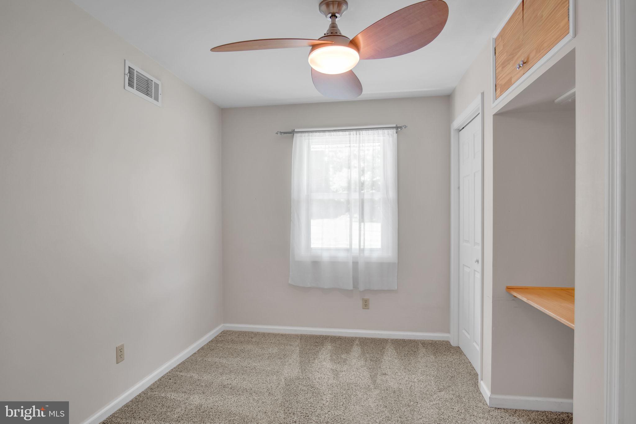 GLENN ACRES - Residential