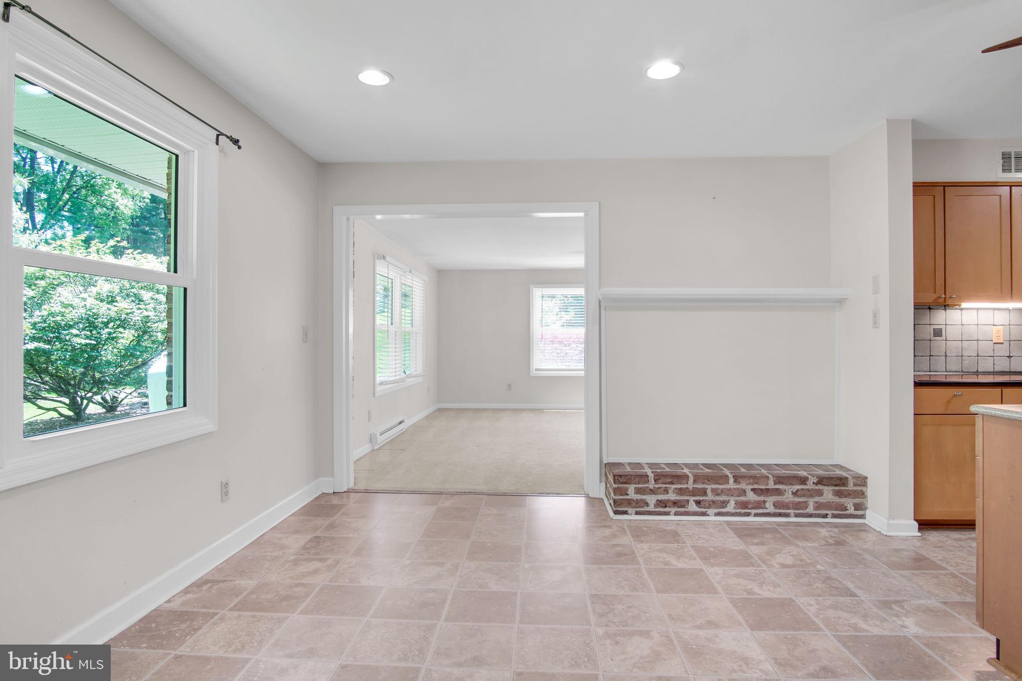GLENN ACRES - Residential