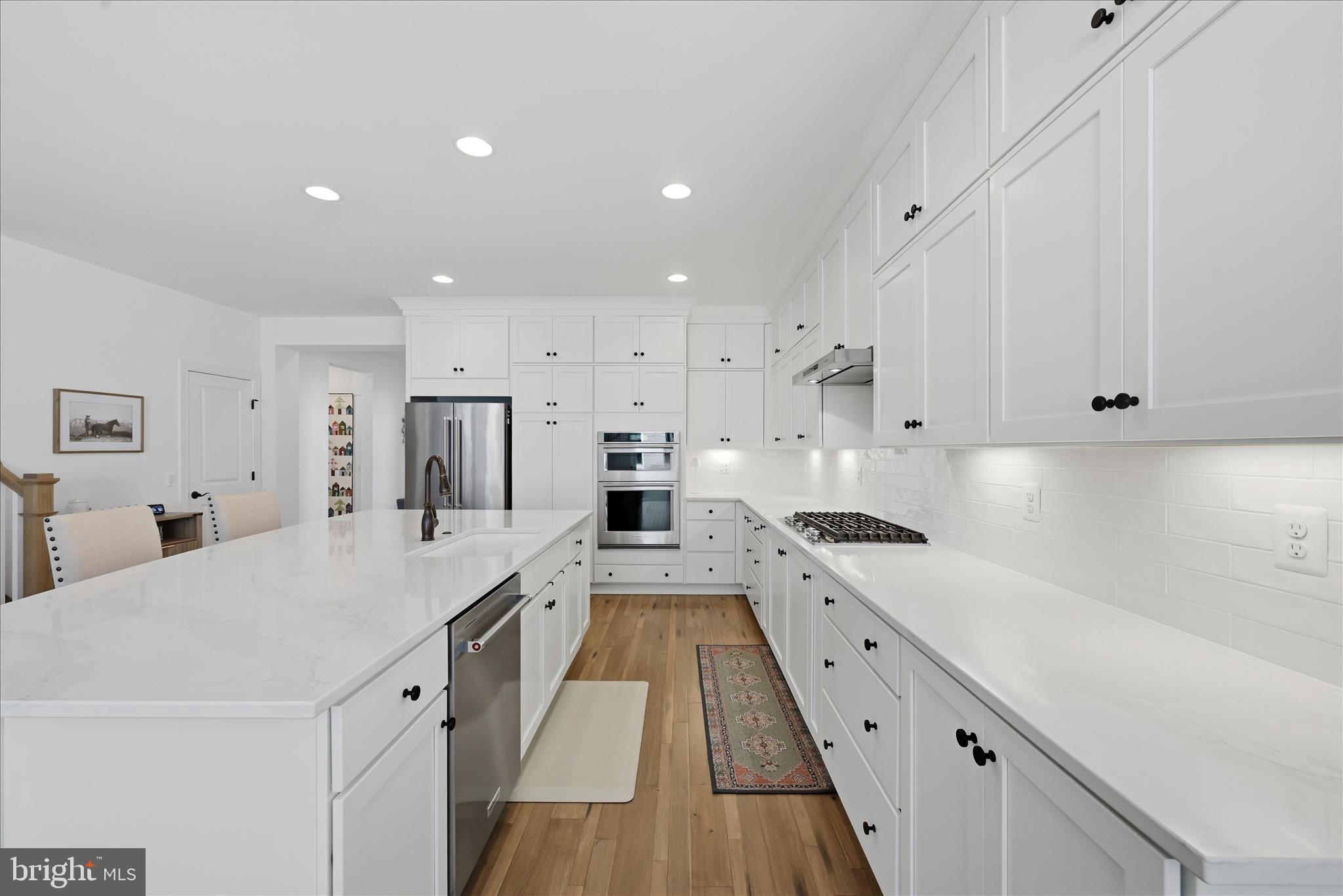 LAKE FREDERICK - Residential