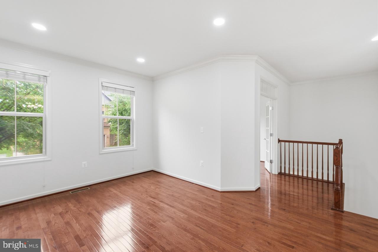 BRAMBLETON - Residential