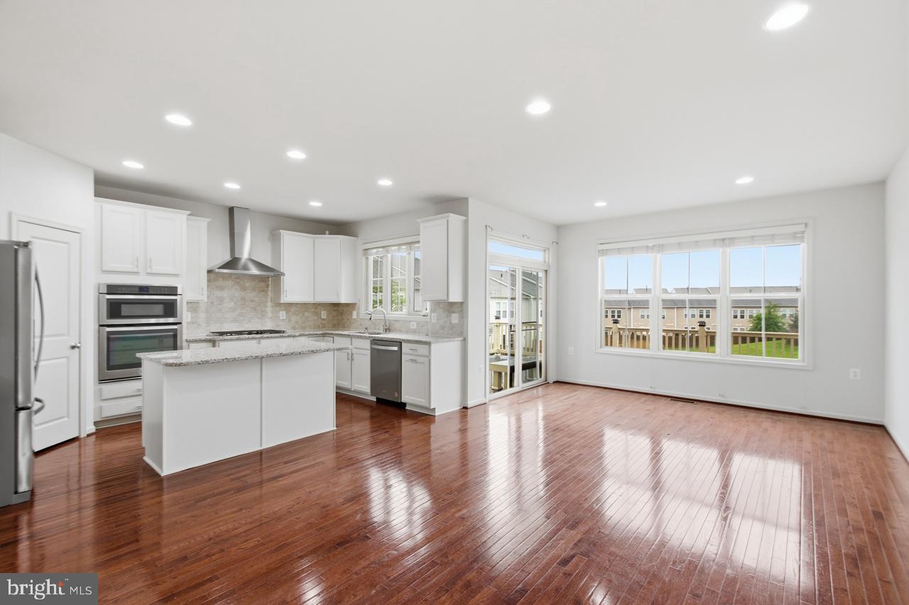 BRAMBLETON - Residential