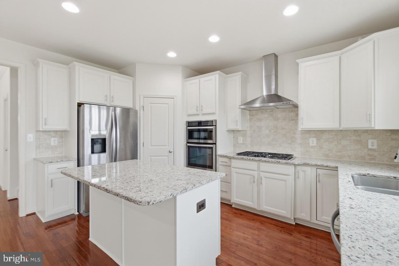 BRAMBLETON - Residential