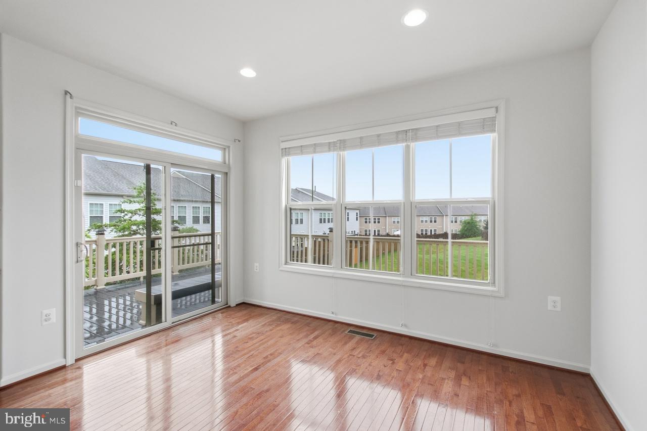 BRAMBLETON - Residential