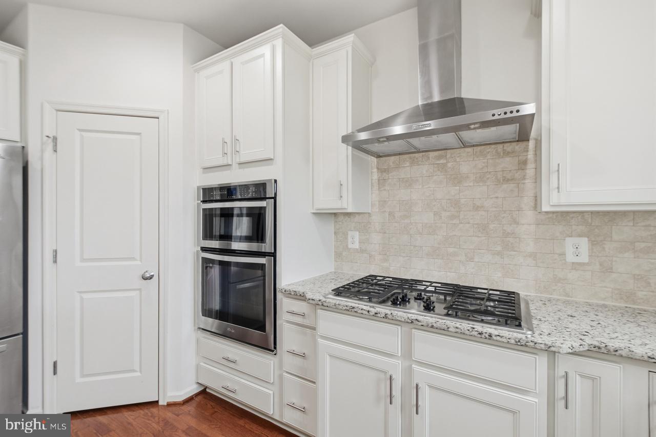 BRAMBLETON - Residential