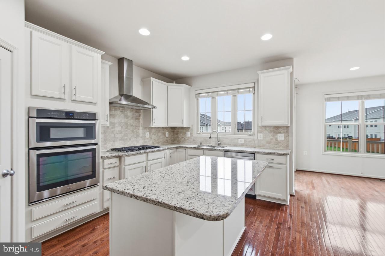 BRAMBLETON - Residential