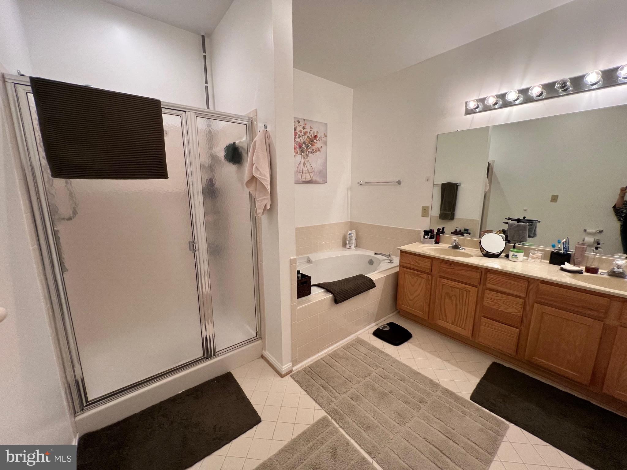 SALEM FIELDS - Residential Lease