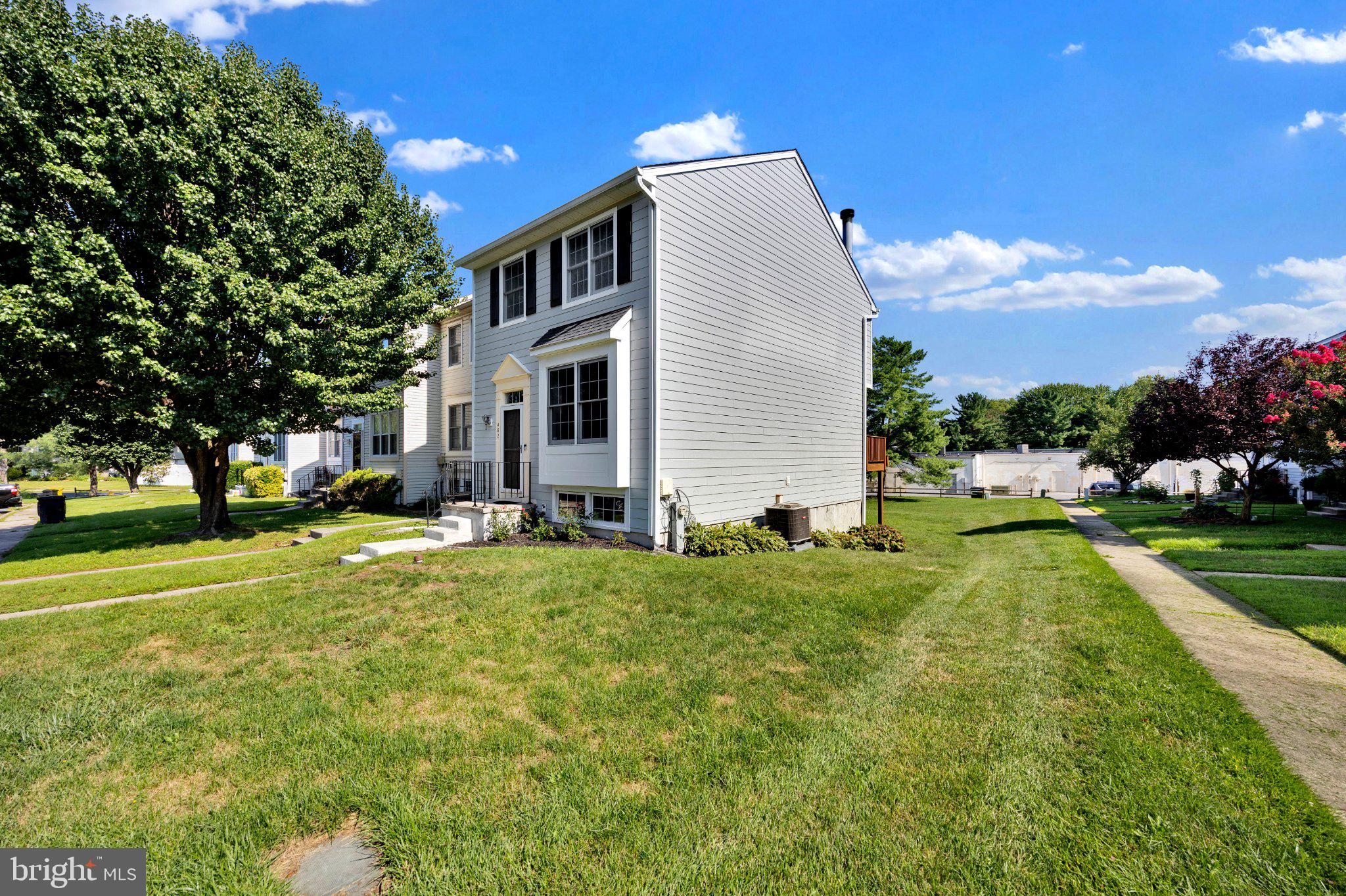 WATSON PLACE CONDO - Residential