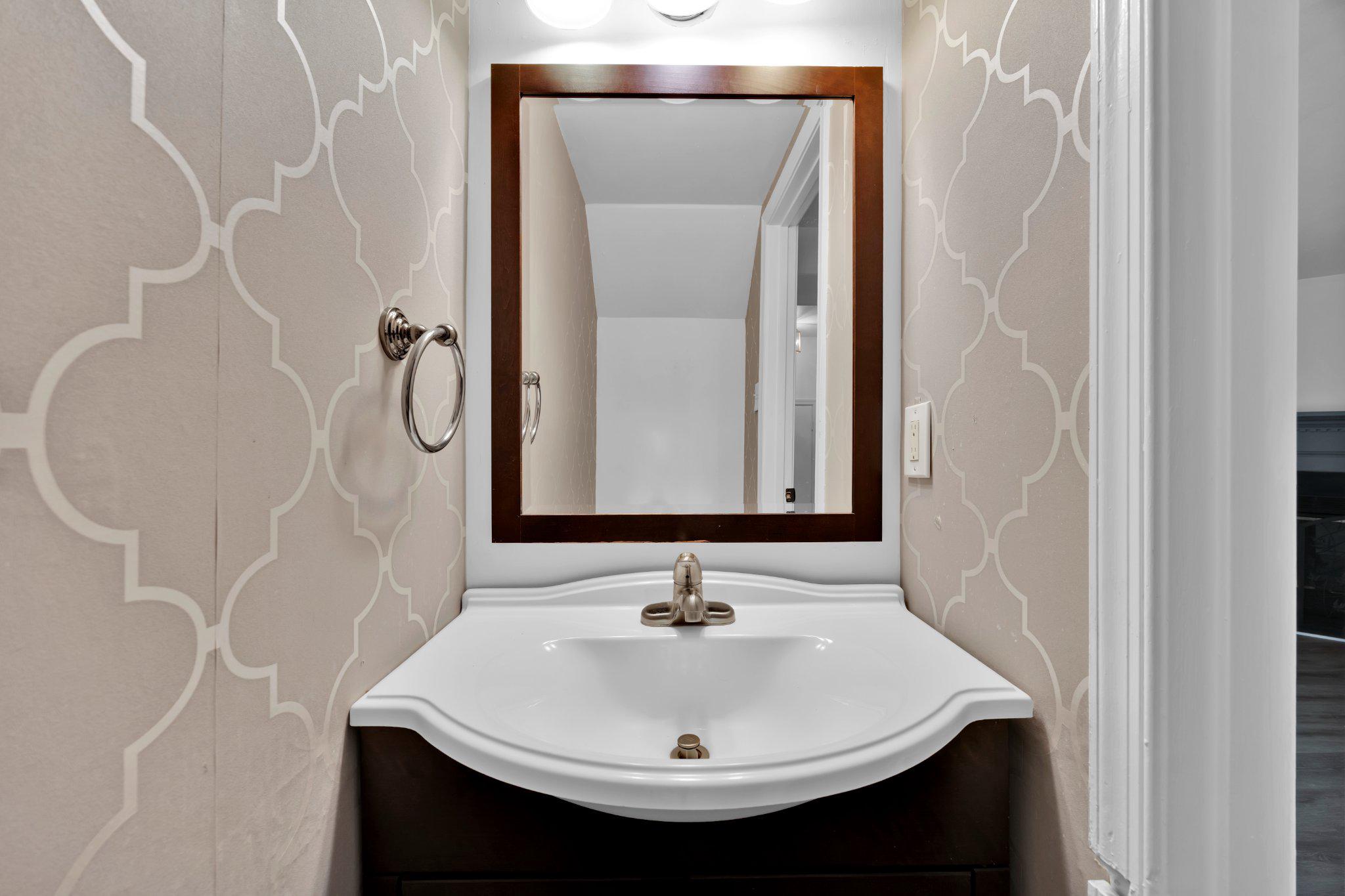 WATSON PLACE CONDO - Residential