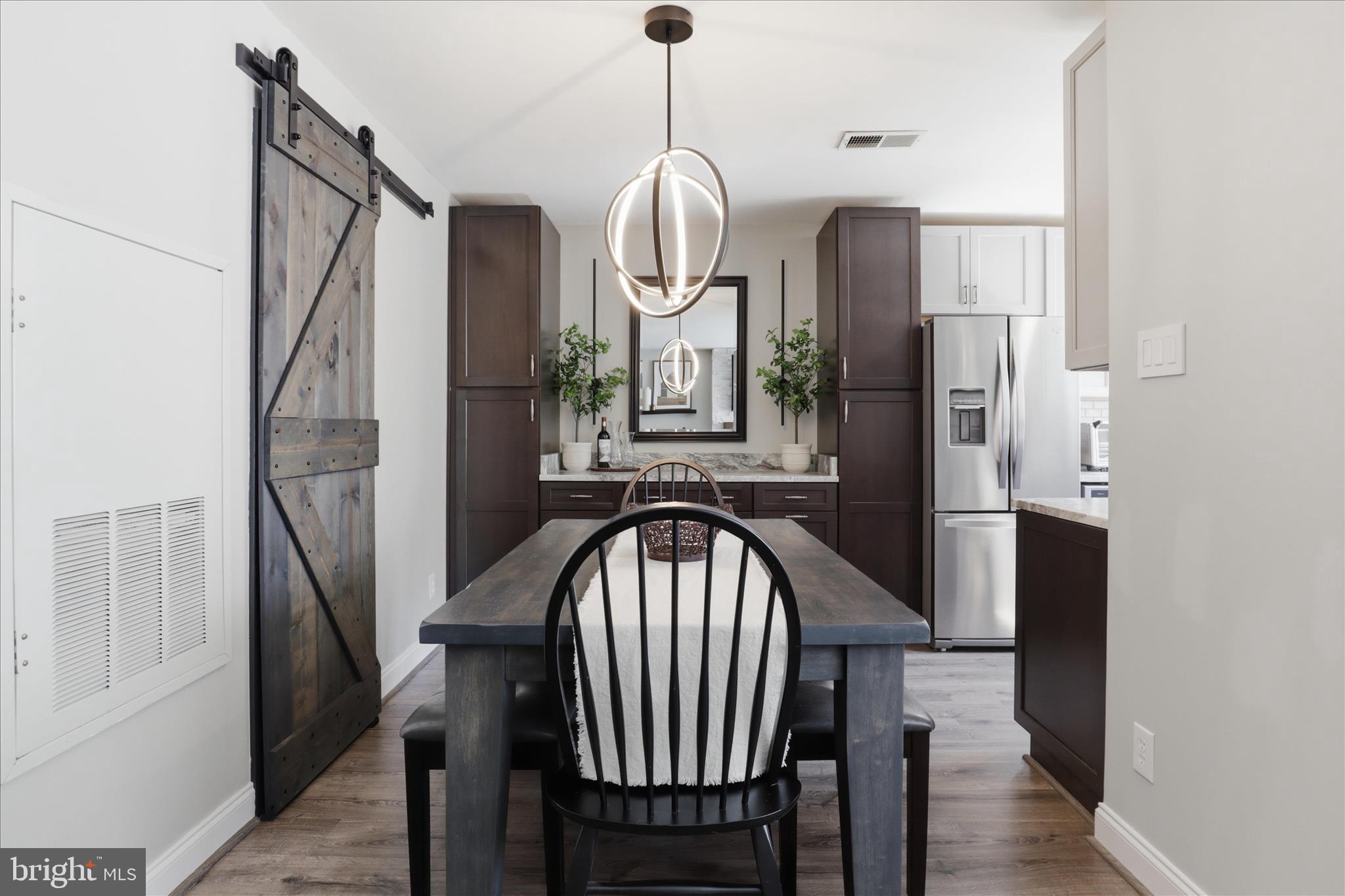 FOX CHASE/EXETER - Residential
