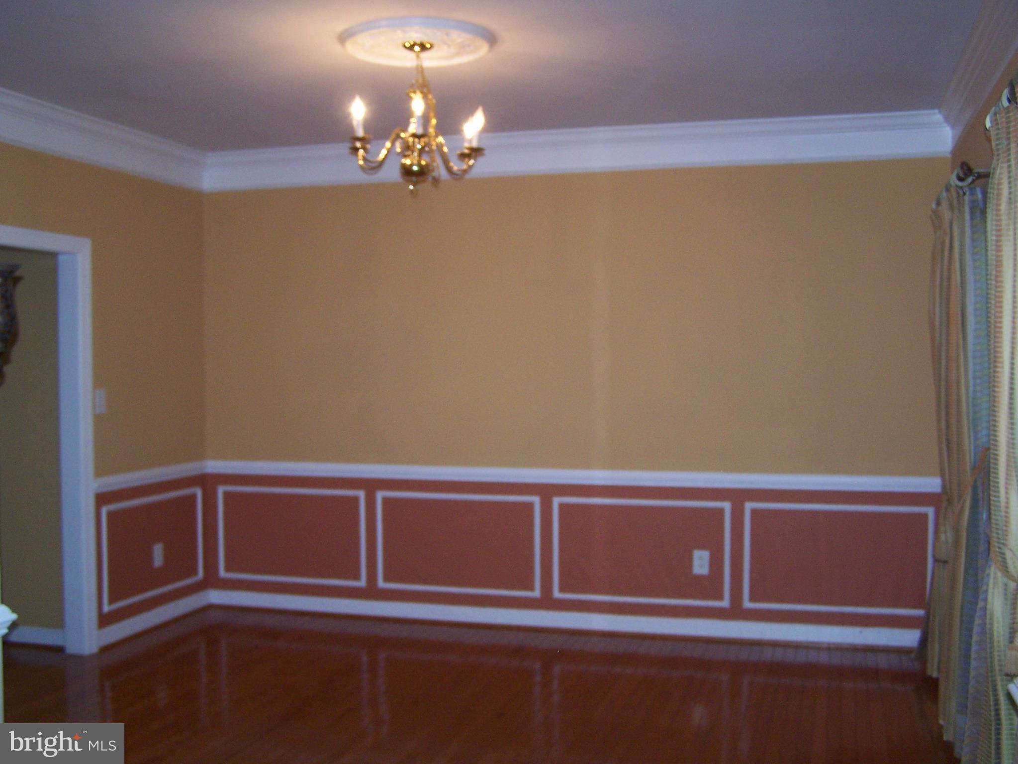 KINGSVIEW VILLAGE - Residential Lease
