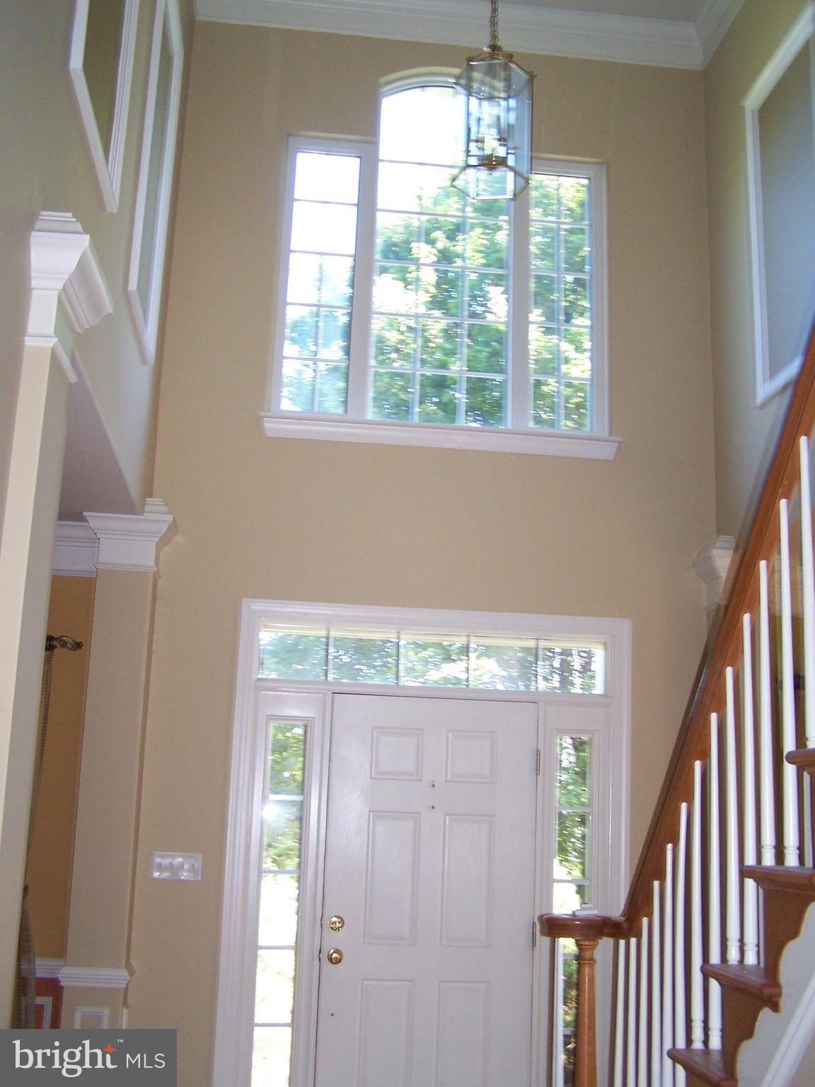 KINGSVIEW VILLAGE - Residential Lease