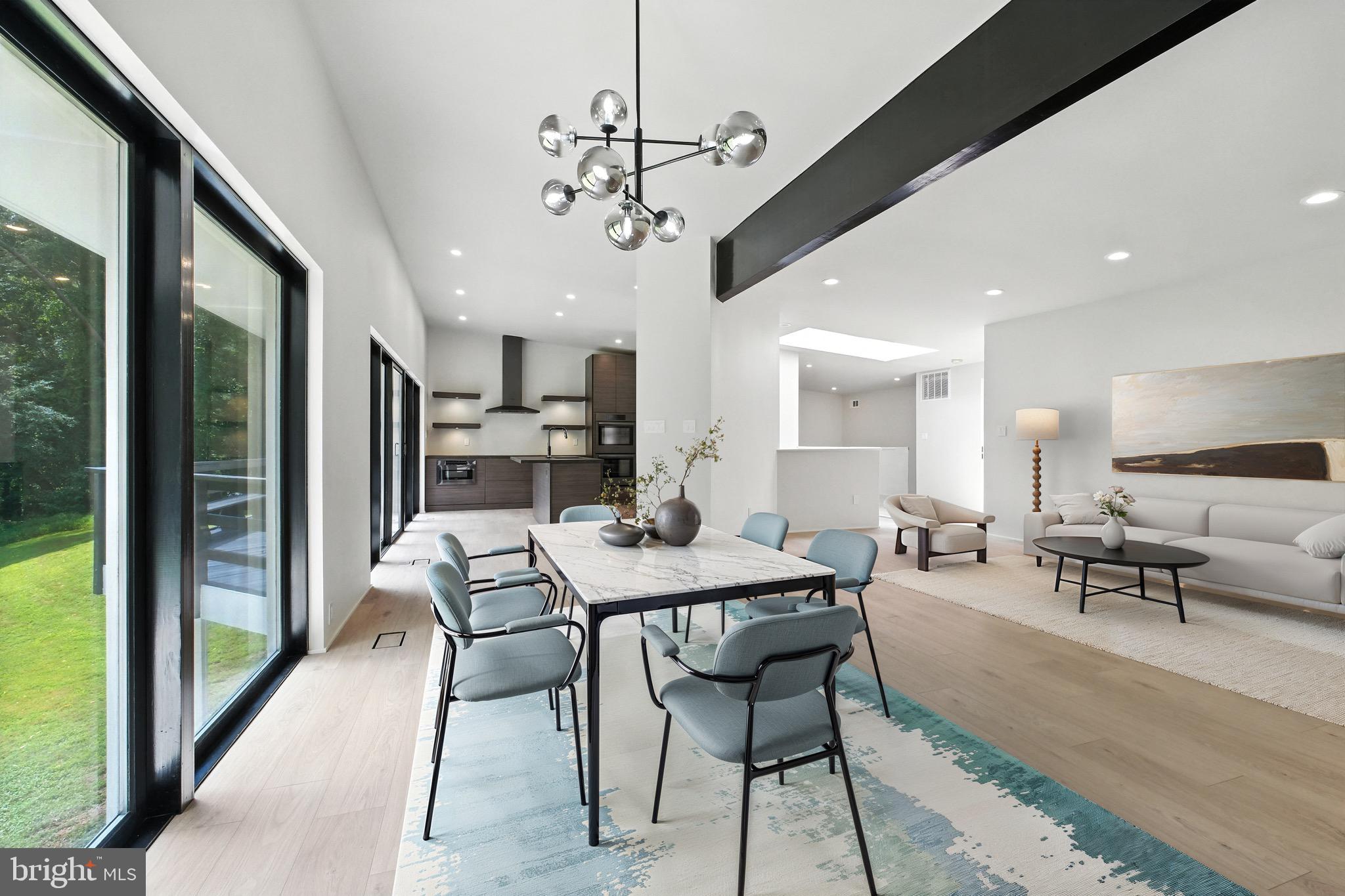 PEACOCK STATION - Residential