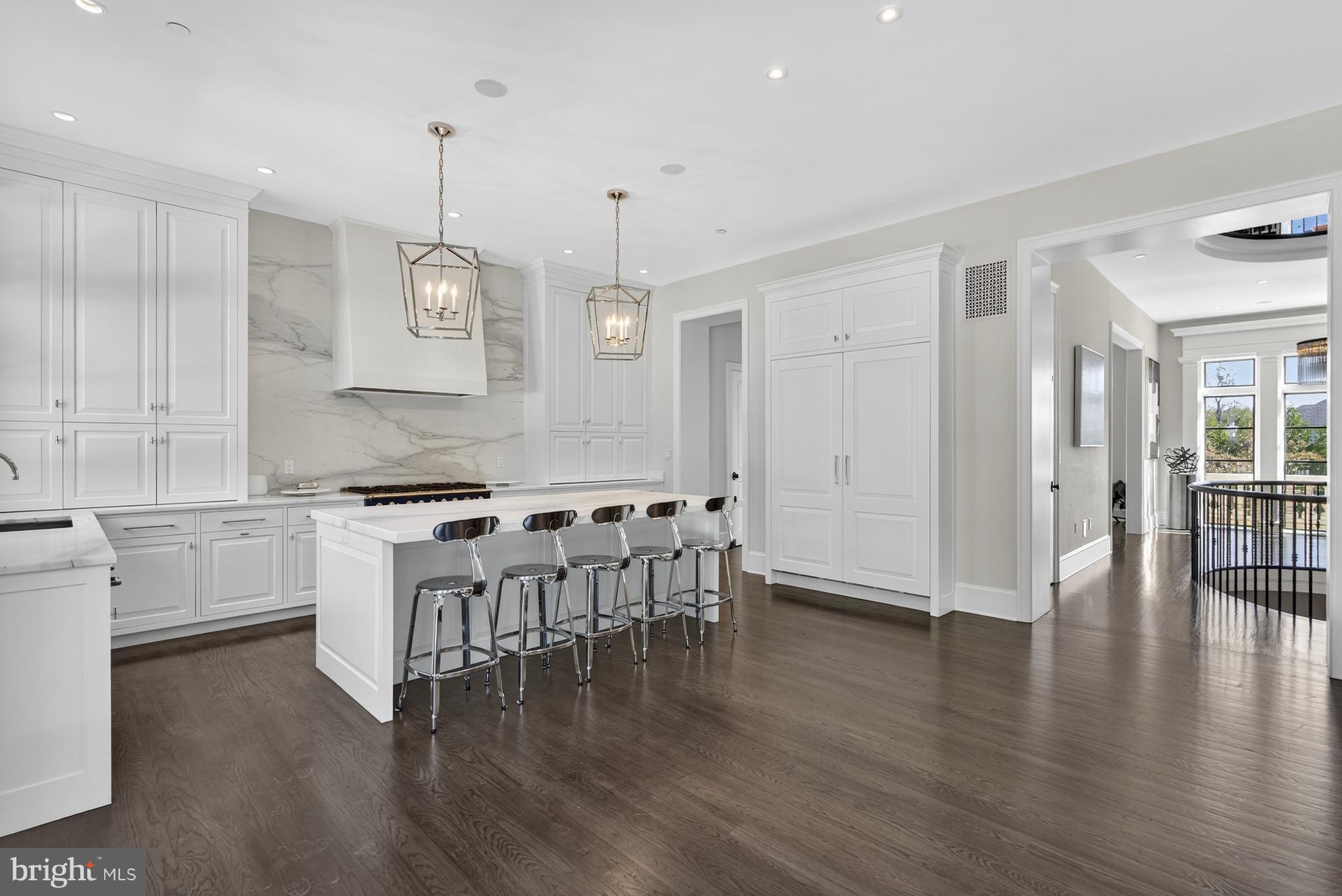 PHILLIPS PARK - Residential