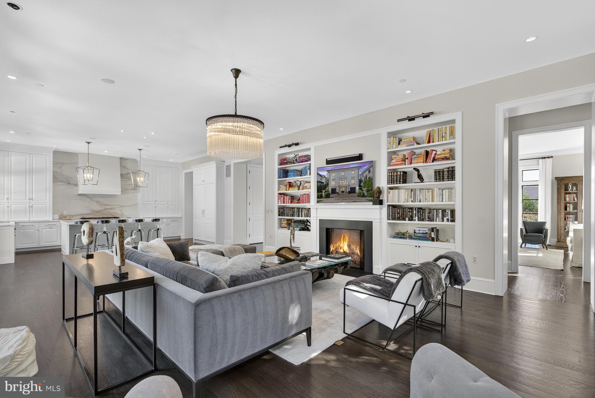 PHILLIPS PARK - Residential