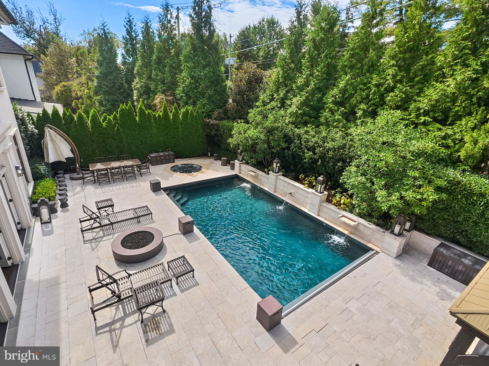 PHILLIPS PARK - Residential