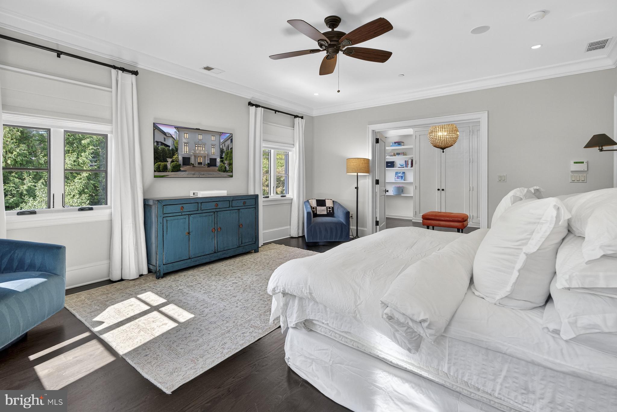 PHILLIPS PARK - Residential