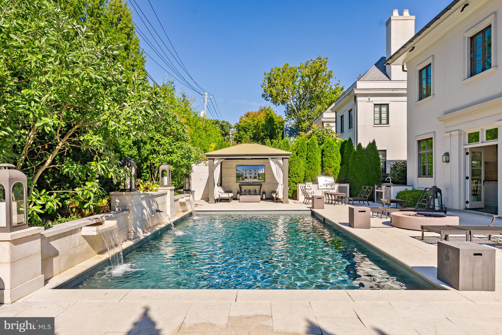 PHILLIPS PARK - Residential