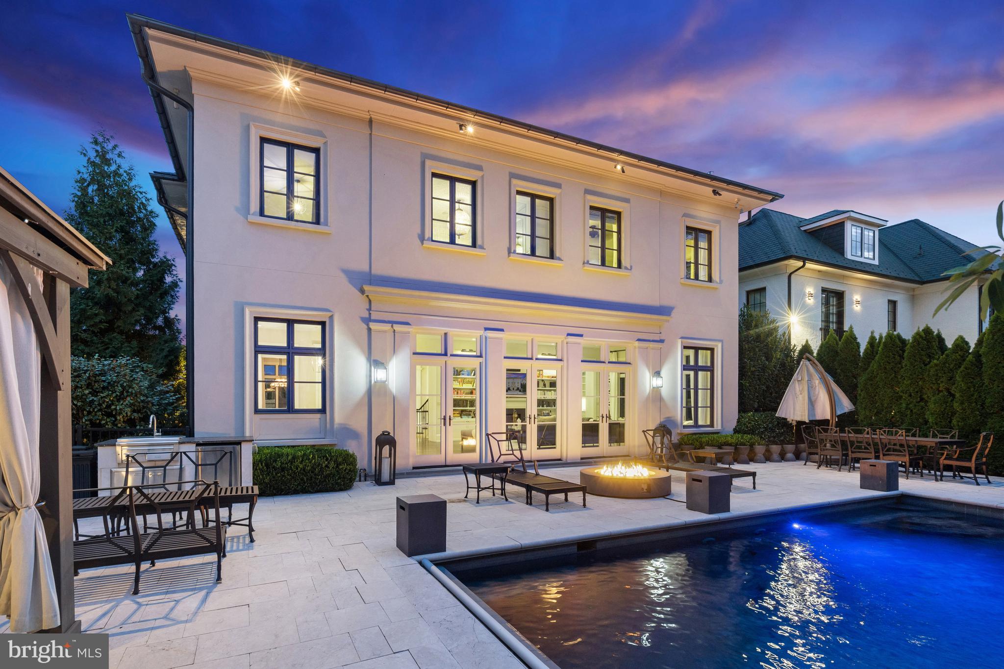 PHILLIPS PARK - Residential