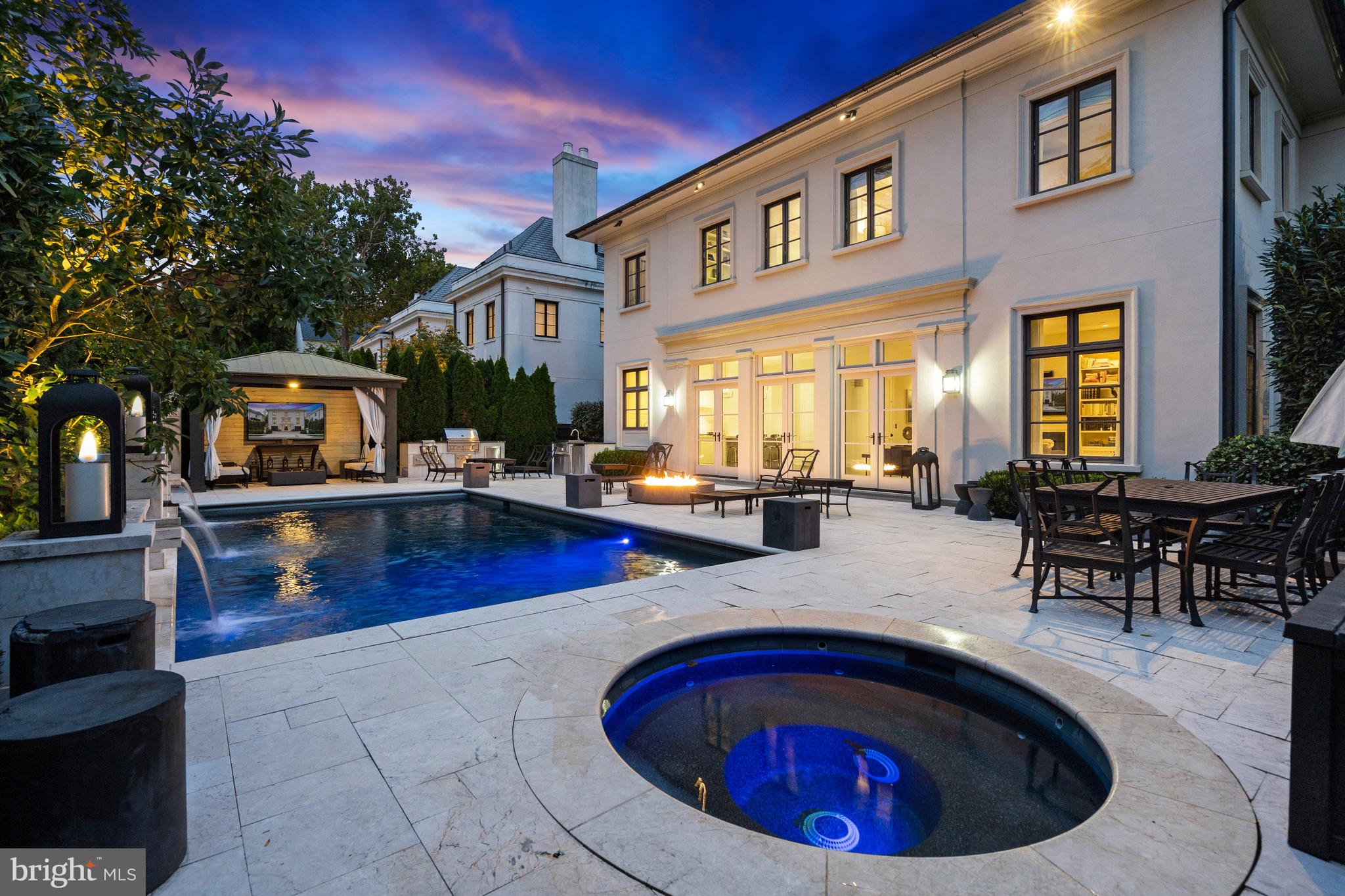 PHILLIPS PARK - Residential