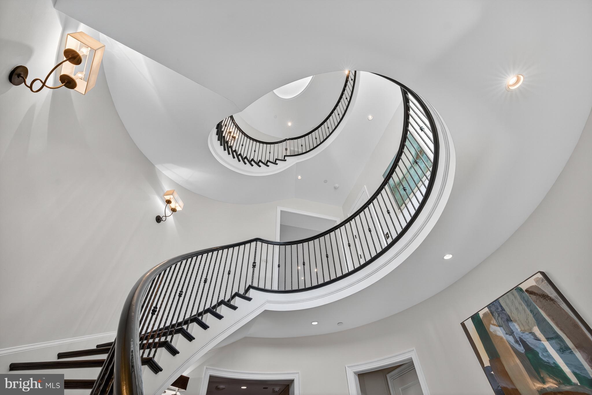 PHILLIPS PARK - Residential