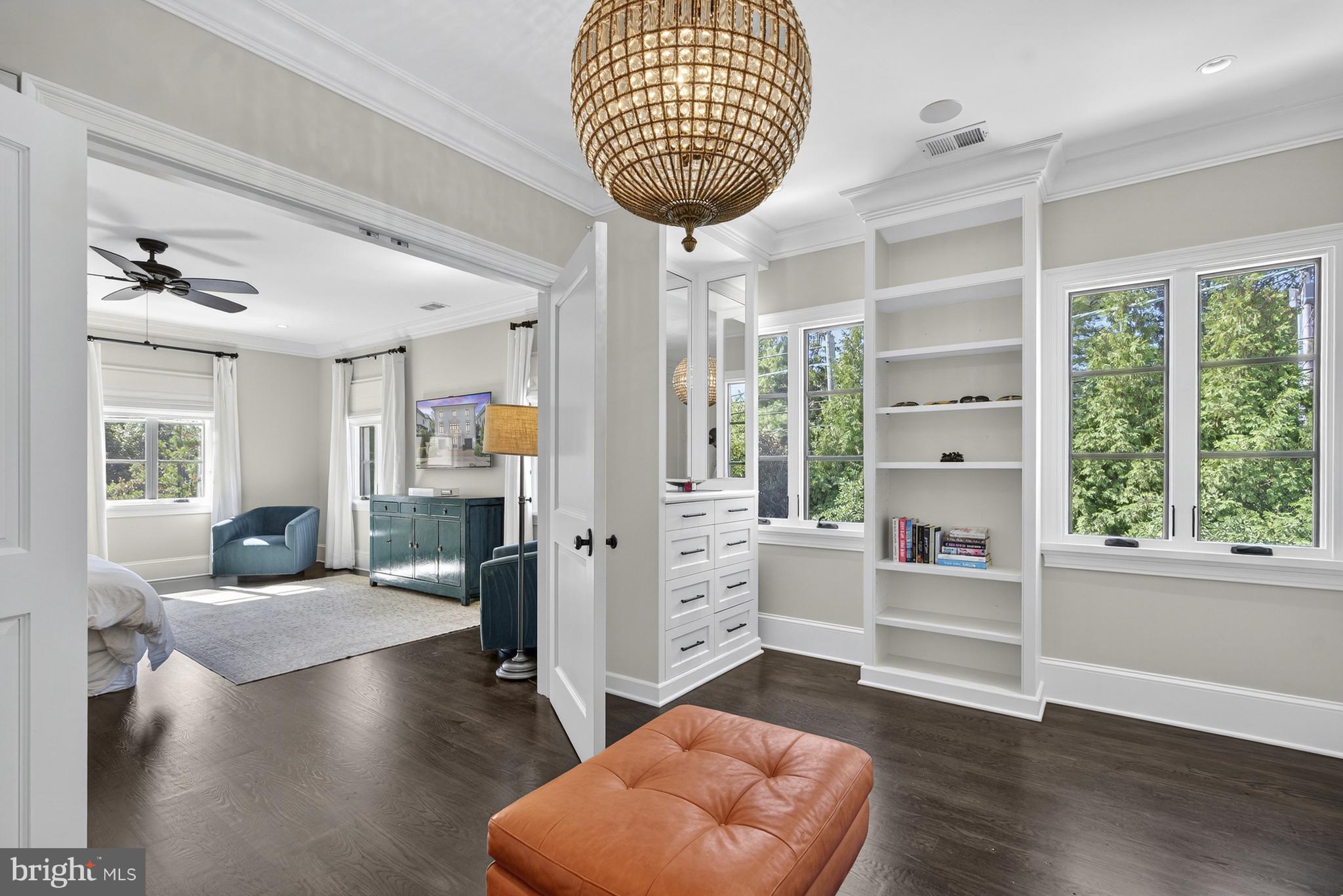 PHILLIPS PARK - Residential