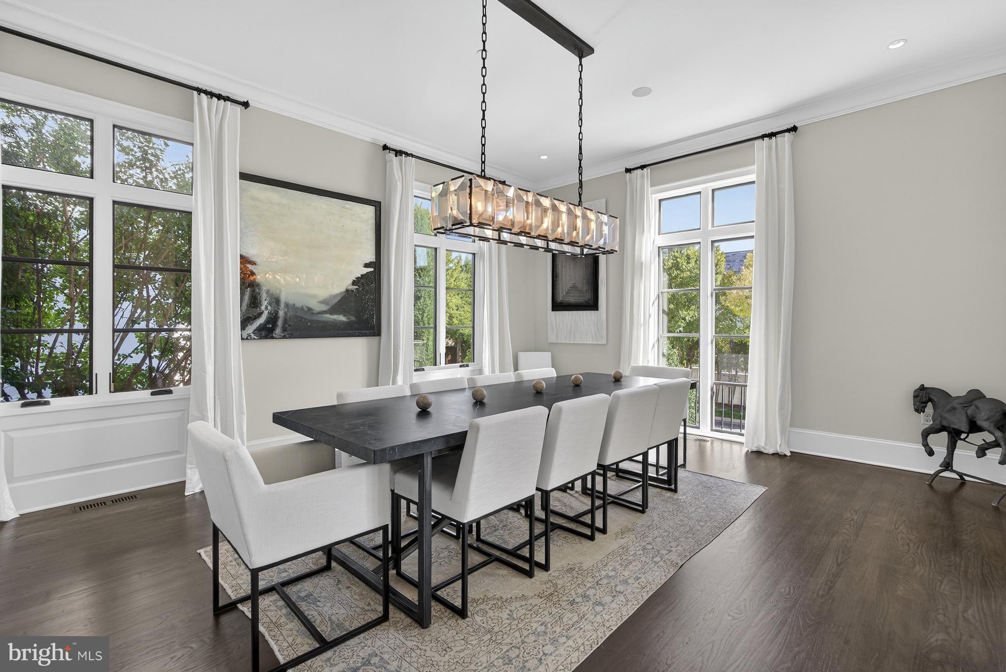 PHILLIPS PARK - Residential