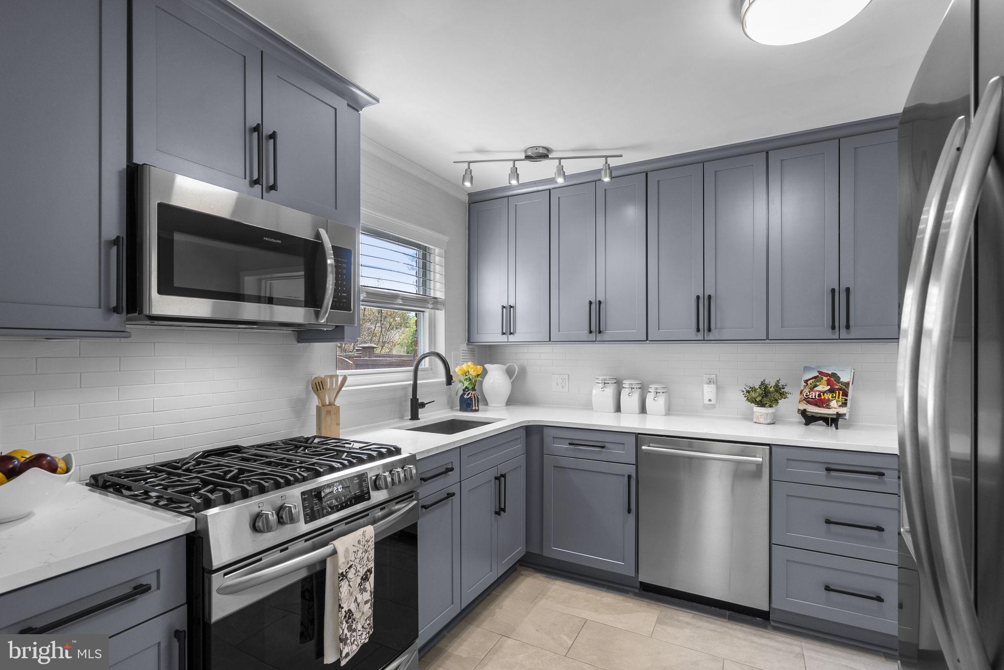 HOLLIN HALL VILLAGE - Residential