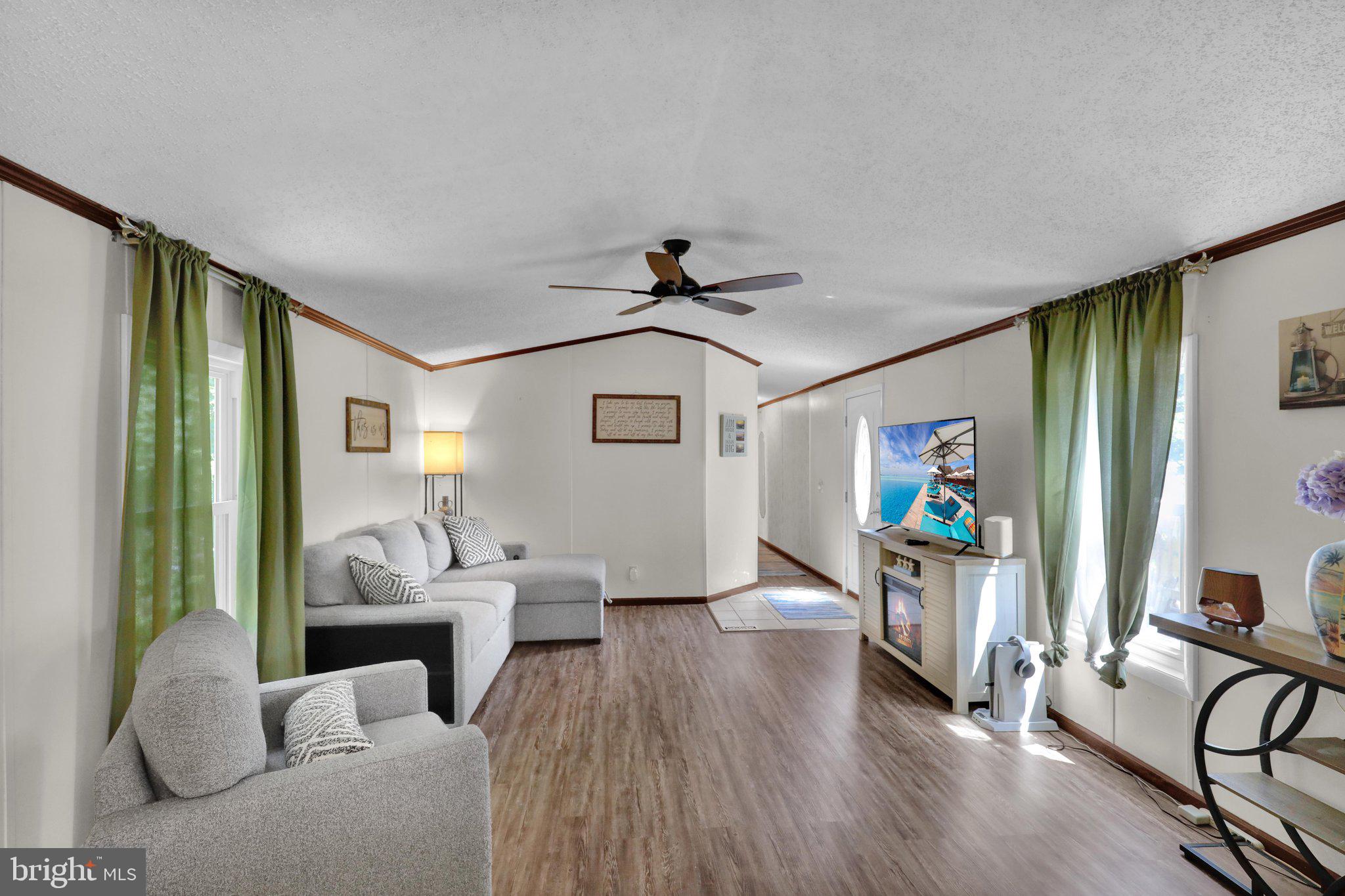 PLEASANT HILLS TR - Residential