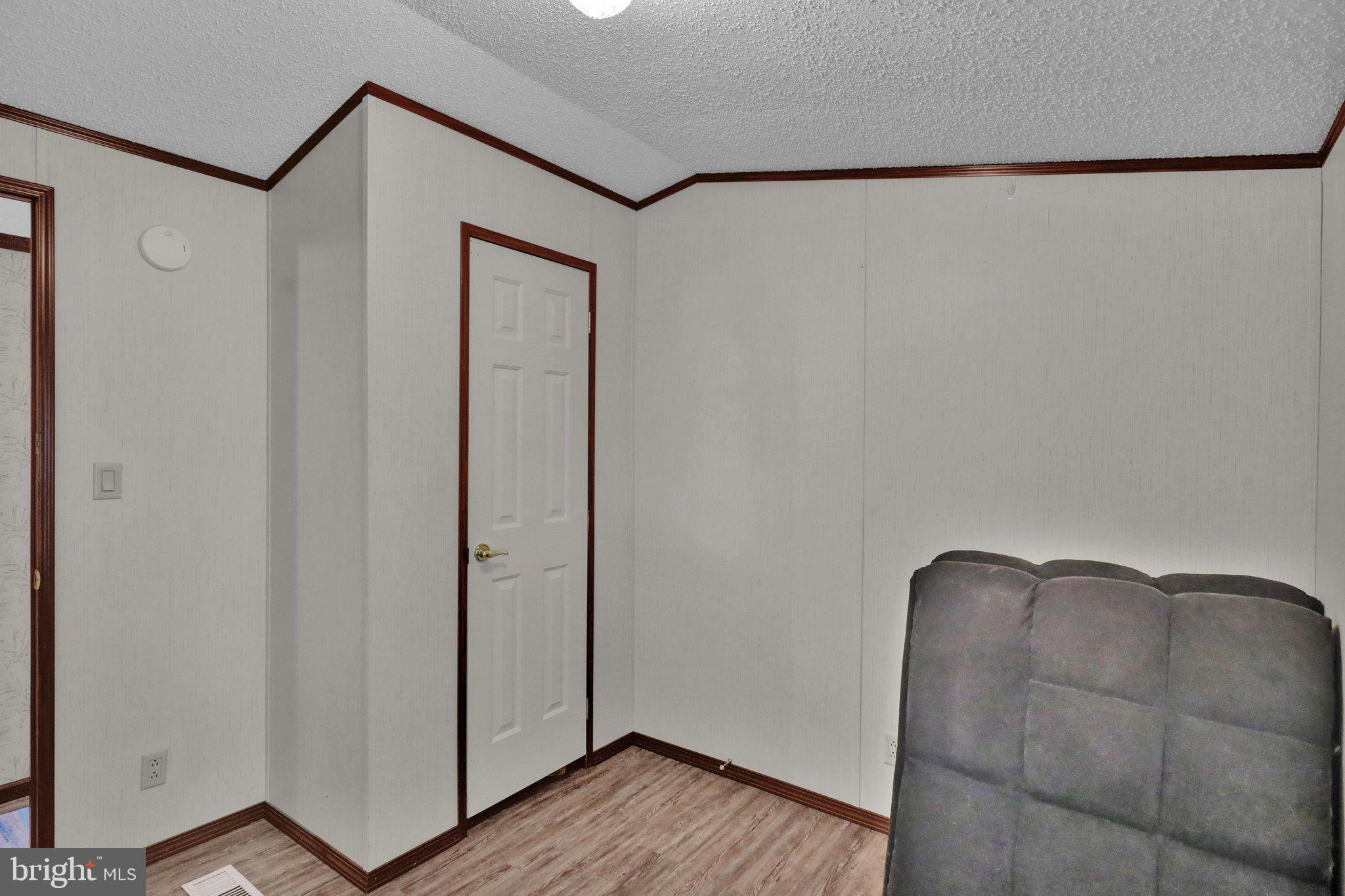 PLEASANT HILLS TR - Residential