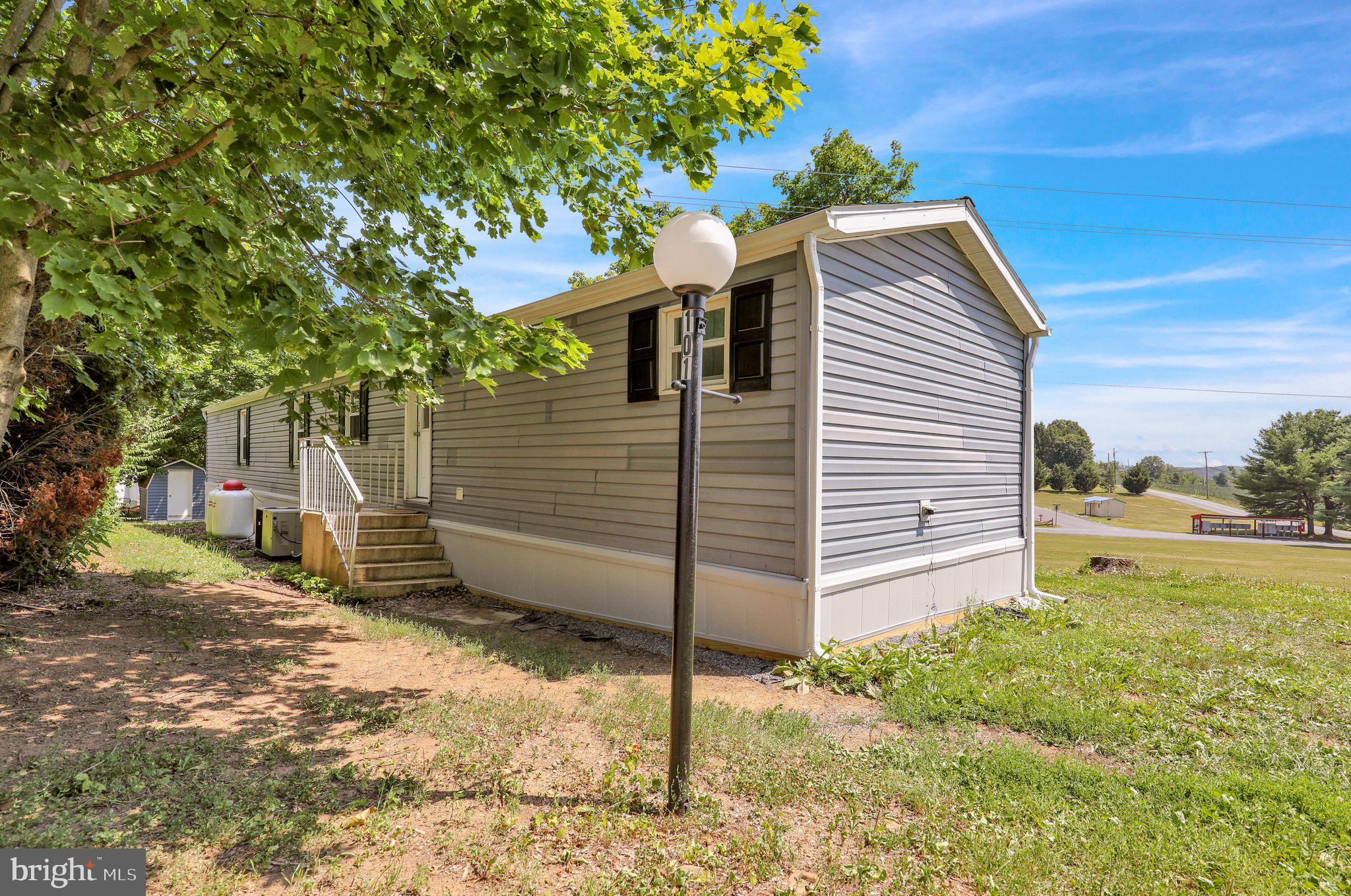 PLEASANT HILLS TR - Residential
