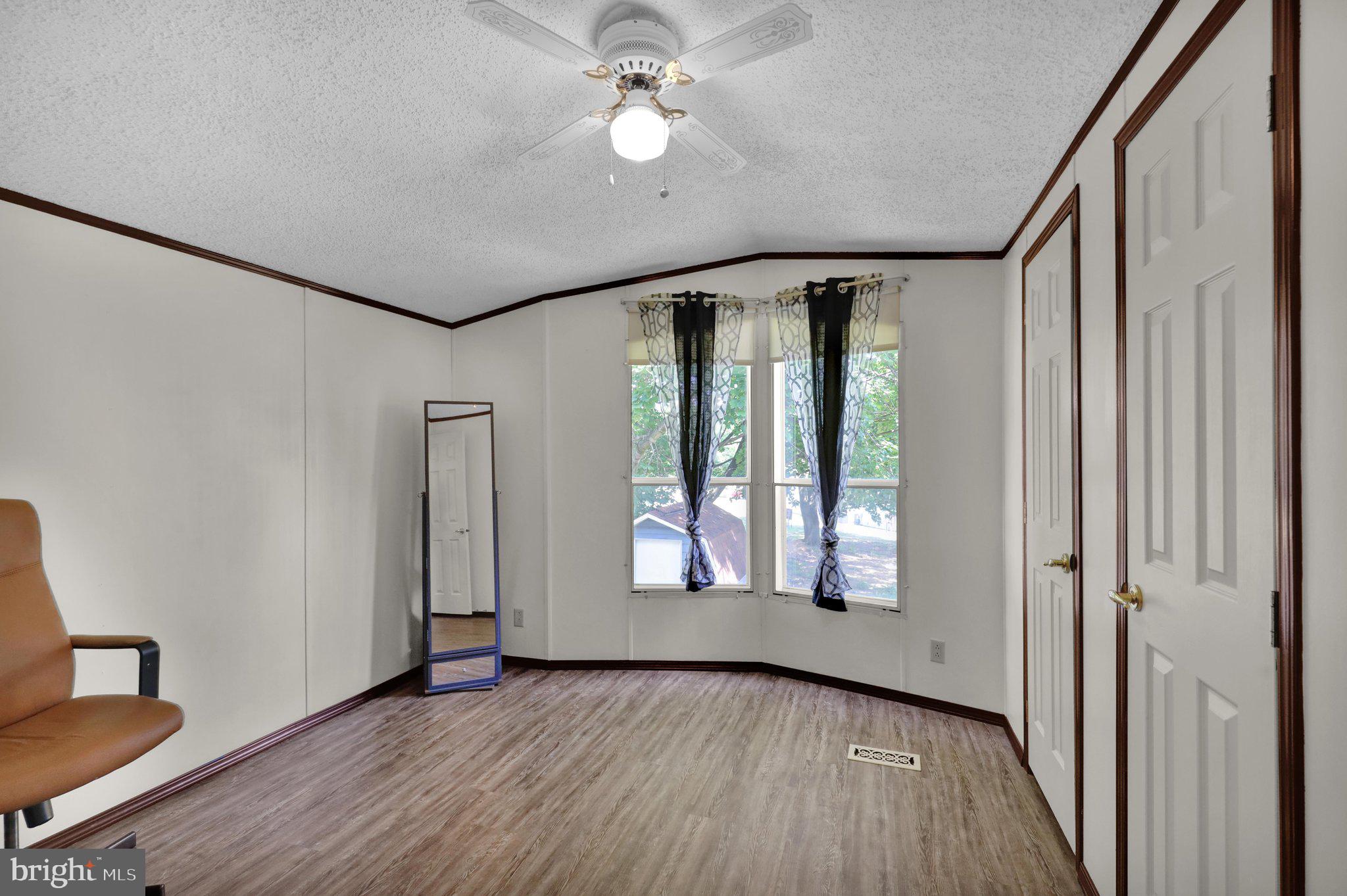 PLEASANT HILLS TR - Residential